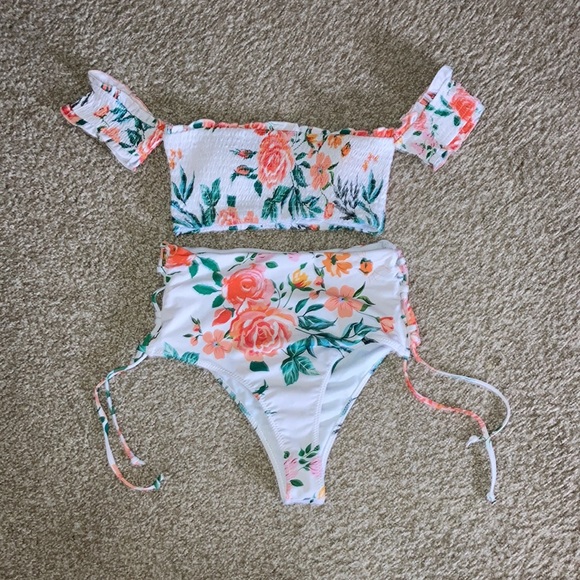 High Waisted Floral Off the Shoulder Bikini Bathing Suit Size Small - Picture 2 of 3